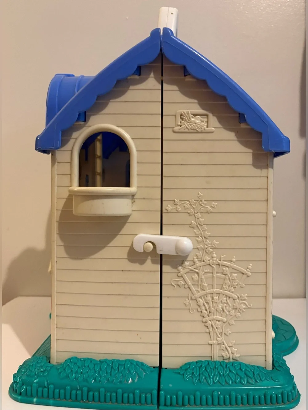 Vintage Fisher Price Little People Fold-Out Doll House #2511 Home Sweet Home toy